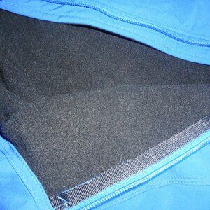 Newport News mid weight jacket -blue  with balck warm lining -zipper-pockets NEW